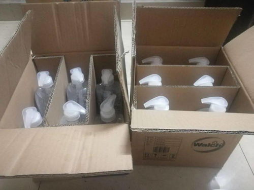 家校同心温暖同行，爱心捐赠筑起校园健康防线